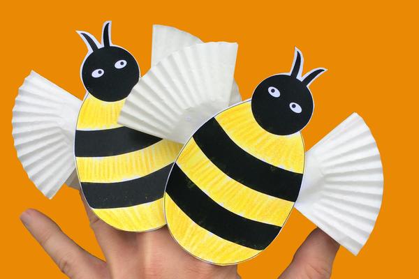 photo of completed bee puppets